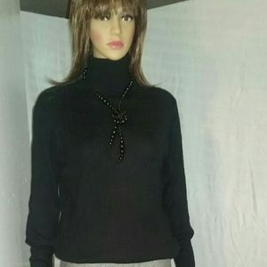 Loft sz 2 shirt w 26 Len 29 blk& white tweed.